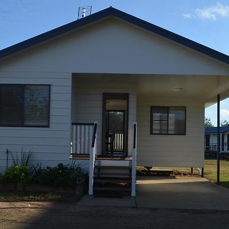 Wondai Accommodation Units And Villas Exterior foto